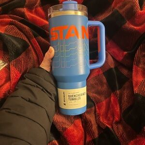 Stanley Vibrant Blue Quencher Tumbler